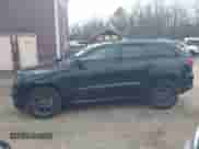 2019 Jeep Grand Cherokee High Altitude z VIN 1C4RJFCG4KC784815, wystawiony jako IAAI lot #41822066 z przebiegiem 90 430 mil mil oraz . Historia ofert i sprzedaży dostępna na DreamBid. Obrazek 14.