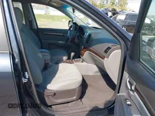 2011 Hyundai Santa Fe GLS with VIN 5XYZG3AB4BG069193, listed as a IAAI auction lot 43273964 with 216,823 mi miles and . Bid and sale history available at DreamBid. Image 5.