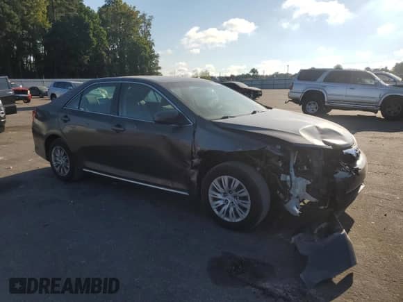 2014 Toyota Camry L with VIN 4T1BF1FKXEU375167, listed as a Copart auction lot 81229715 with 162,179 mi miles and Salvage title. Bid and sale history available at DreamBid. Image 4.
