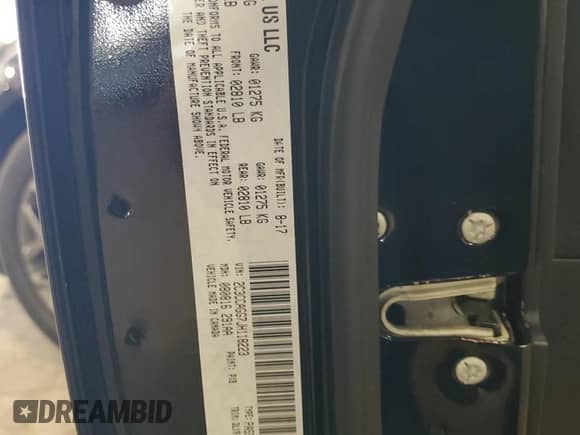 2018 Chrysler 300 S z VIN 2C3CCAGG7JH118223, wystawiony jako Copart lot #81980485 z przebiegiem 103 700 mil mil oraz Czysty tytuł • Clean title. Historia ofert i sprzedaży dostępna na DreamBid. Obrazek 13.