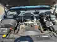 1996 GMC Sierra 1500 z VIN 2GTEC19R8T1536627, wystawiony jako Copart lot #80315045 z przebiegiem 159 514 mil mil oraz Czysty tytuł • Clean title. Historia ofert i sprzedaży dostępna na DreamBid. Obrazek 11.