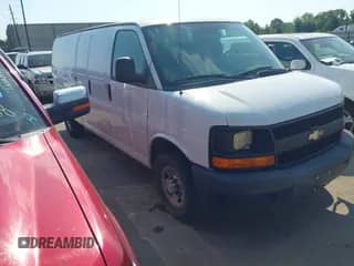 2015 Chevrolet Express Cargo with VIN 1GCWGGCF3F1163811, listed as a IAAI auction lot 43359524 with 156,865 mi miles and . Bid and sale history available at DreamBid. Image 1.