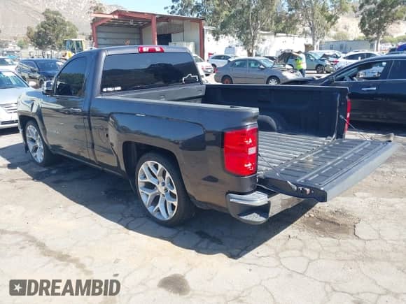 2014 Chevrolet Silverado 1500 Work Truck z VIN 1GCNCPEH5EZ336461, wystawiony jako IAAI lot #42248272 z przebiegiem 67 144 mil mil oraz . Historia ofert i sprzedaży dostępna na DreamBid. Obrazek 3.