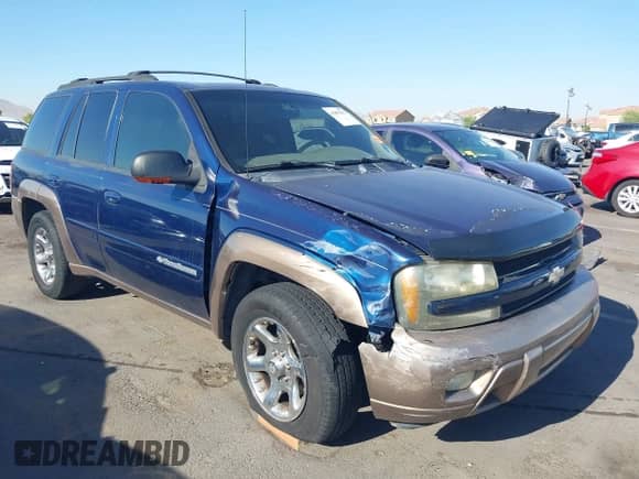 2002 Chevrolet TrailBlazer LS с VIN 1GNDS13S822313729, выставлен на аукционе IAAI как лот 42899411 с пробегом 170 670 миль миль и . История ставок и продаж доступна на DreamBid. Изображение 6.
