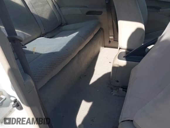 2002 Honda Civic с VIN 1HGEM21272L087677, выставлен на аукционе IAAI как лот 42782249 с пробегом 249 840 миль миль и . История ставок и продаж доступна на DreamBid. Изображение 8.