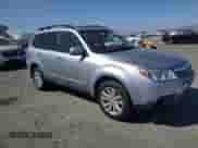 2013 Subaru Forester X Premium z VIN JF2SHADC8DH421176, wystawiony jako Copart lot #81766085 z przebiegiem 119 778 mil mil oraz Szkoda całkowita • Salvage title. Historia ofert i sprzedaży dostępna na DreamBid. Obrazek 4.