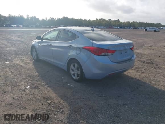 2013 Hyundai Elantra GLS z VIN KMHDH4AE7DU522789, wystawiony jako IAAI lot #43369615 z przebiegiem 184 345 mil mil oraz . Historia ofert i sprzedaży dostępna na DreamBid. Obrazek 3.