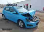 2014 Chevrolet Sonic LT с VIN 1G1JC6SB1E4168266, выставлен на аукционе IAAI как лот 42526205 с пробегом 103 352 миль миль и . История ставок и продаж доступна на DreamBid. Изображение 1.