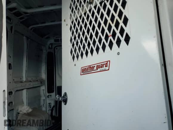 2018 Ram ProMaster Cargo с VIN 3C6TRVNG4JE145287, выставлен на аукционе Copart как лот 71862705 с пробегом 158 022 миль миль и Списание • Salvage title. История ставок и продаж доступна на DreamBid. Изображение 10.