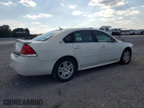 2009 Chevrolet Impala LT with VIN 2G1WC57M991202790, listed as a Copart auction lot 80289575 with 88,005 mi miles and Salvage title. Bid and sale history available at DreamBid. Image 3.