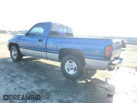 1997 Dodge 1500 z VIN 1B7HC16Y8VJ546995, wystawiony jako Copart lot #69264415 z przebiegiem 235 458 mil mil oraz Szkoda całkowita • Salvage title. Historia ofert i sprzedaży dostępna na DreamBid. Obrazek 2.