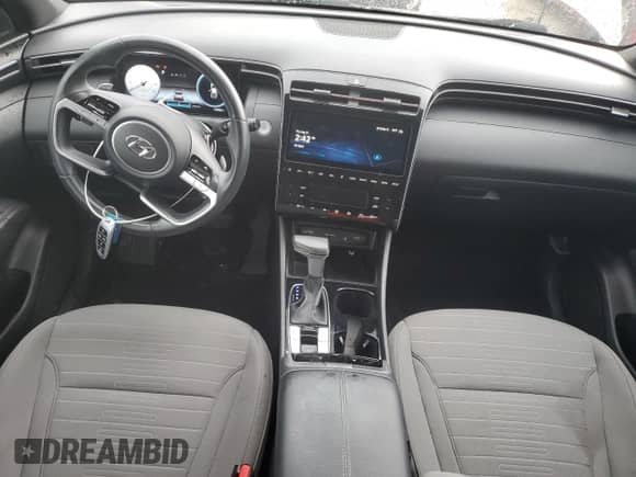 2023 Hyundai Santa Cruz SEL Premium с VIN 5NTJDDAF6PH051083, выставлен на аукционе Copart как лот 69608535 с пробегом 137 822 миль миль и На запчасти • Non repairable. История ставок и продаж доступна на DreamBid. Изображение 8.