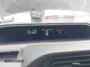 2015 Toyota Prius One z VIN JTDKDTB31F1580917, wystawiony jako IAAI lot #43198076 z przebiegiem 138 011 mil mil oraz . Historia ofert i sprzedaży dostępna na DreamBid. Obrazek 7.