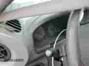 2003 Hyundai Santa Fe GLS с VIN KM8SC73D03U458797, выставлен на аукционе Copart как лот 69877294 с пробегом Не указан миль и Списание • Salvage title. История ставок и продаж доступна на DreamBid. Изображение 9.