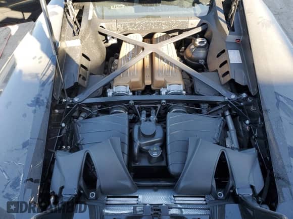 2018 Lamborghini Huracan с VIN ZHWUD4ZFXJLA09352, выставлен на аукционе Copart как лот 84653484 с пробегом 6 420 миль миль и Списание • Salvage title. История ставок и продаж доступна на DreamBid. Изображение 11.