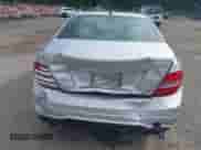 2014 Mercedes-Benz C 300 Sport с VIN WDDGF8AB8EA938380, выставлен на аукционе IAAI как лот 43216216 с пробегом 101 405 миль миль и . История ставок и продаж доступна на DreamBid. Изображение 6.
