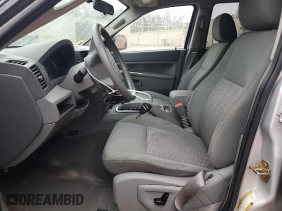 2007 Jeep Grand Cherokee Laredo с VIN 1J8GS48K47C624035, выставлен на аукционе Copart как лот 58429445 с пробегом 194 062 миль миль и Чистый • Clean title. История ставок и продаж доступна на DreamBid. Изображение 7.