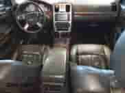 2008 Chrysler 300 C с VIN 2C3LK63H88H120880, выставлен на аукционе Copart как лот 56053385 с пробегом 187 257 миль миль и Списание • Salvage title. История ставок и продаж доступна на DreamBid. Изображение 8.