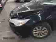 2015 Toyota Camry LE z VIN 4T4BF1FK6FR470378, wystawiony jako IAAI lot #43081978 z przebiegiem 121 709 mil mil oraz . Historia ofert i sprzedaży dostępna na DreamBid. Obrazek 6.