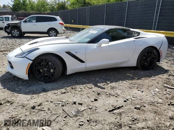2016 Chevrolet Corvette 2LT с VIN 1G1YD2D74G5123574, выставлен на аукционе Copart как лот 53305175 с пробегом 29 077 миль миль и Списание • Salvage title. История ставок и продаж доступна на DreamBid. Изображение 1.