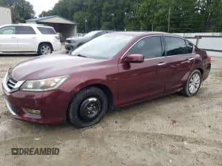 2014 Honda Accord EX-L with VIN 1HGCR3F82EA030427, listed as a Copart auction lot 69536645 with 140,663 mi miles and Salvage title. Bid and sale history available at DreamBid. Image 1.