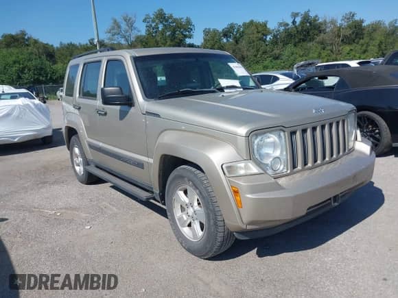 2011 Jeep Liberty Sport with VIN 1J4PN2GK5BW556964, listed as a IAAI auction lot 43404384 with 43,980 mi miles and . Bid and sale history available at DreamBid. Image 1.