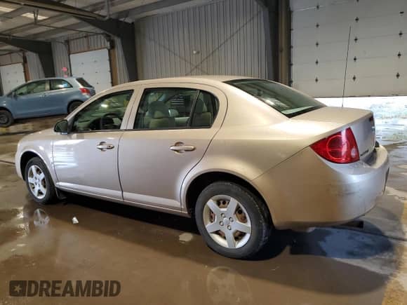 2007 Chevrolet Cobalt LS z VIN 1G1AK55F177329535, wystawiony jako Copart lot #89496235 z przebiegiem 42 907 mil mil oraz Szkoda całkowita • Salvage title. Historia ofert i sprzedaży dostępna na DreamBid. Obrazek 2.