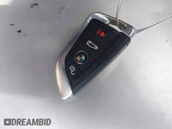 2020 BMW 3 Series 330i with VIN 3MW5R1J01L8B25337, listed as a IAAI auction lot 43360246 with 99,986 mi miles and . Bid and sale history available at DreamBid. Image 11.