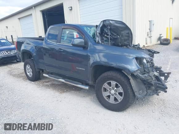 2016 Chevrolet Colorado 2WD WT z VIN 1GCHSBEA4G1117658, wystawiony jako IAAI lot #43334004 z przebiegiem Nie podano mil oraz . Historia ofert i sprzedaży dostępna na DreamBid. Obrazek 1.