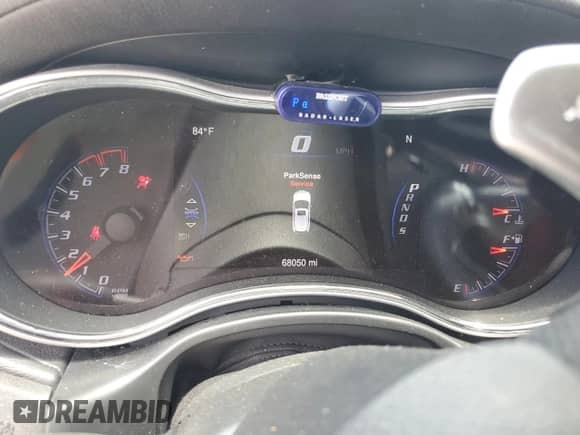 2014 Jeep Grand Cherokee SRT-8 z VIN 1C4RJFDJ2EC242210, wystawiony jako Copart lot #60677855 z przebiegiem 68 050 mil mil oraz Szkoda całkowita • Salvage title. Historia ofert i sprzedaży dostępna na DreamBid. Obrazek 9.