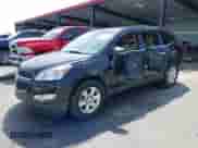 2012 Chevrolet Traverse 2LT z VIN 1GNKRJED8CJ351115, wystawiony jako IAAI lot #42960074 z przebiegiem 168 021 mil mil oraz . Historia ofert i sprzedaży dostępna na DreamBid. Obrazek 2.