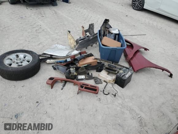 2000 Nissan Frontier XE с VIN 1N6DD21S4YC398340, выставлен на аукционе Copart как лот 63057105 с пробегом Не указан миль и Чистый • Clean title. История ставок и продаж доступна на DreamBid. Изображение 12.