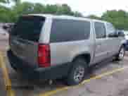 2007 Chevrolet Suburban LTZ с VIN 3GNFK16337G321118, выставлен на аукционе IAAI как лот 42299411 с пробегом 207 944 миль миль и . История ставок и продаж доступна на DreamBid. Изображение 4.