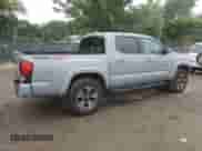 2019 Toyota Tacoma SR с VIN 5TFCZ5AN8KX174922, выставлен на аукционе Copart как лот 69727975 с пробегом 60 995 миль миль и Списание • Salvage title. История ставок и продаж доступна на DreamBid. Изображение 3.