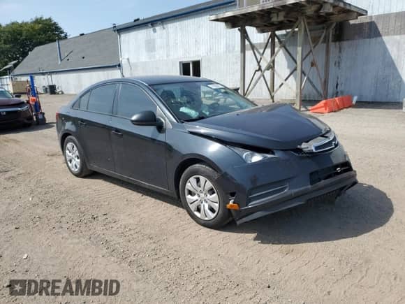 2014 Chevrolet Cruze LS with VIN 1G1PB5SH0E7311119, listed as a Copart auction lot 71805875 with 122,896 mi miles and Clean title. Bid and sale history available at DreamBid. Image 4.