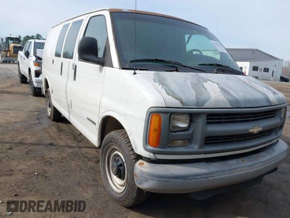 1998 Chevrolet Chevy Van with VIN 1GCGG25R0W1069769, listed as a IAAI auction lot 41767029 with 239,428 mi miles and . Bid and sale history available at DreamBid. Image 1.