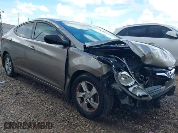 2014 Hyundai Elantra SE с VIN 5NPDH4AEXEH533656, выставлен на аукционе IAAI как лот 42522428 с пробегом 203 799 миль миль и . История ставок и продаж доступна на DreamBid. Изображение 1.