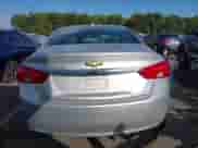 2017 Chevrolet Impala LT z VIN 1G1105S37HU210536, wystawiony jako IAAI lot #43265606 z przebiegiem 147 505 mil mil oraz . Historia ofert i sprzedaży dostępna na DreamBid. Obrazek 16.