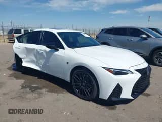 2024 Lexus IS 500 F Sport Performance z VIN JTHAP1D24R5005427, wystawiony jako IAAI lot #42899952 z przebiegiem 15 042 mil mil oraz . Historia ofert i sprzedaży dostępna na DreamBid. Obrazek 1.