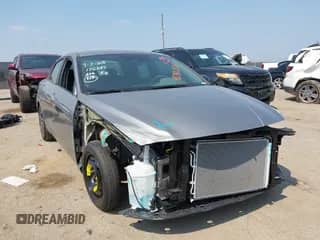 2025 Hyundai Elantra SEL Sport z VIN KMHLM4DG4SU021781, wystawiony jako IAAI lot #42922601 z przebiegiem 2 866 mil mil oraz . Historia ofert i sprzedaży dostępna na DreamBid. Obrazek 1.