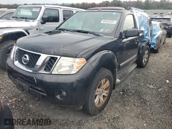 2008 Nissan Pathfinder SE z VIN 5N1AR18B98C619689, wystawiony jako Copart lot #65494525 z przebiegiem 200 194 mil mil oraz Nie do naprawy • Non repairable. Historia ofert i sprzedaży dostępna na DreamBid. Obrazek 1.