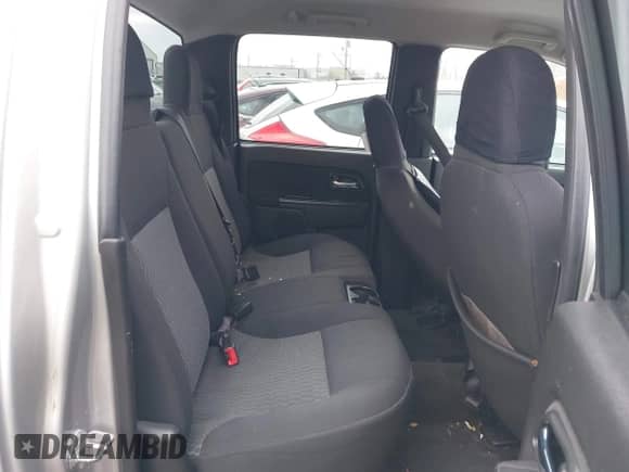 2010 Chevrolet Colorado 1LT z VIN 1GCDSCDE0A8125747, wystawiony jako IAAI lot #41634604 z przebiegiem 120 215 mil mil oraz . Historia ofert i sprzedaży dostępna na DreamBid. Obrazek 8.