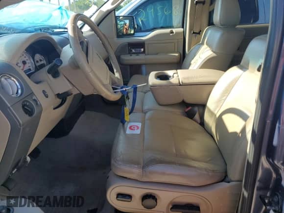 2006 Ford F-150 XLT z VIN 1FTPW12566KB53782, wystawiony jako Copart lot #81698775 z przebiegiem 184 543 mil mil oraz Szkoda całkowita • Salvage title. Historia ofert i sprzedaży dostępna na DreamBid. Obrazek 7.