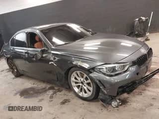 2017 BMW 3 Series 330i xDrive with VIN WBA8D9G31HNU62607, listed as a IAAI auction lot 42290112 with 76,427 mi miles and . Bid and sale history available at DreamBid. Image 1.