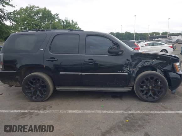 2010 Chevrolet Tahoe LTZ с VIN 1GNUKCE05AR225475, выставлен на аукционе IAAI как лот 42587978 с пробегом 241 525 миль миль и . История ставок и продаж доступна на DreamBid. Изображение 13.