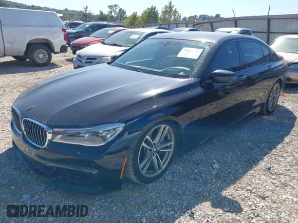 2016 BMW 7 Series 750i xDrive с VIN WBA7F2C54GG418267, выставлен на аукционе IAAI как лот 43465938 с пробегом 112 854 миль миль и . История ставок и продаж доступна на DreamBid. Изображение 17.