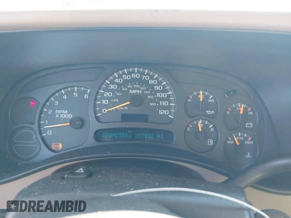 2005 Chevrolet Avalanche LS with VIN 3GNEC12Z45G167762, listed as a IAAI auction lot 40376532 with 157,932 mi miles and . Bid and sale history available at DreamBid. Image 7.