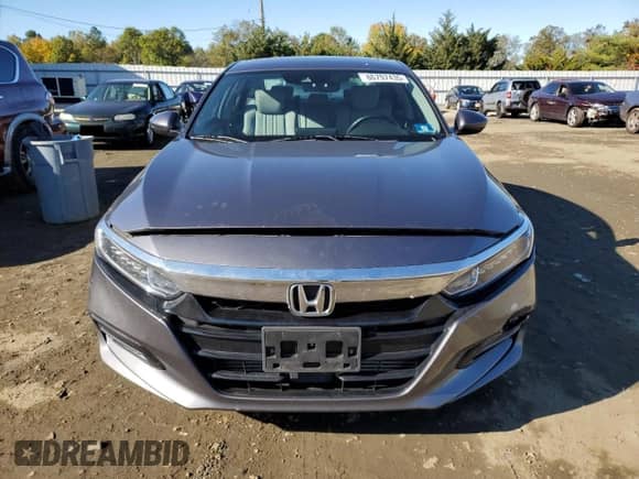 2018 Honda Accord EX-L z VIN 1HGCV1F59JA111733, wystawiony jako Copart lot #86797435 z przebiegiem 109 307 mil mil oraz Szkoda całkowita • Salvage title. Historia ofert i sprzedaży dostępna na DreamBid. Obrazek 5.