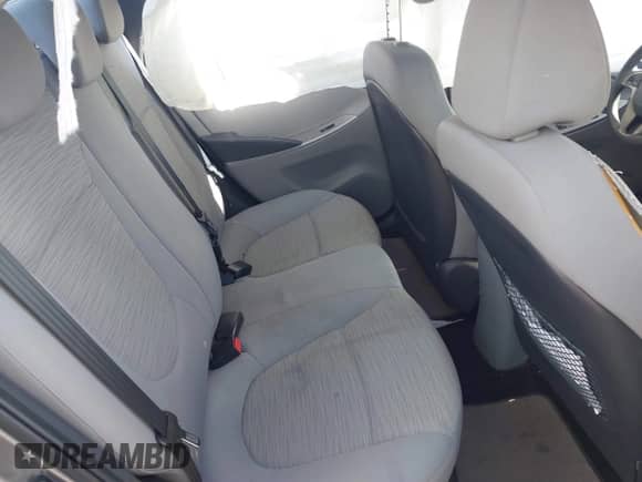 2017 Hyundai Accent SE с VIN KMHCT4AE6HU356703, выставлен на аукционе IAAI как лот 41854191 с пробегом 133 301 миль миль и . История ставок и продаж доступна на DreamBid. Изображение 8.