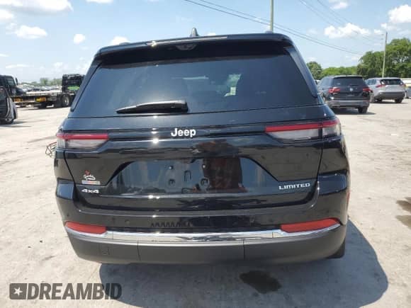 2025 Jeep Grand Cherokee Limited с VIN 1C4RJHBG1SC293390, выставлен на аукционе Copart как лот 62009665 с пробегом 935 миль миль и Списание • Salvage title. История ставок и продаж доступна на DreamBid. Изображение 6.